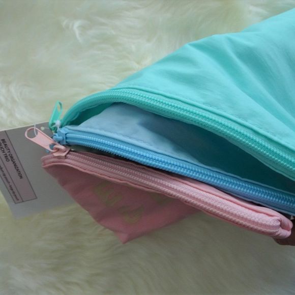 Beauty Organization Pouch Trio New - Picture 2 of 3